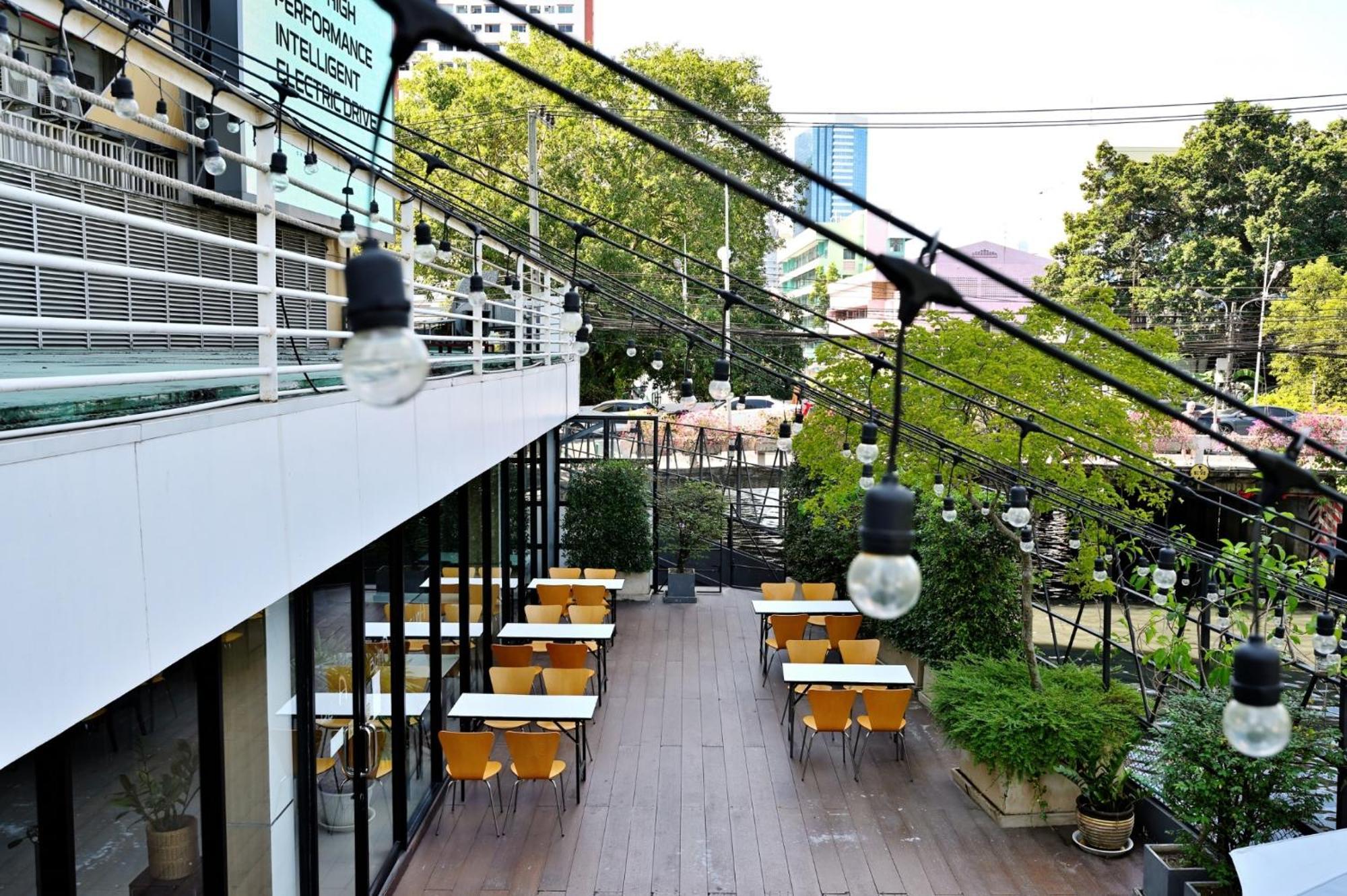 Готель Anya Nana At Sukhumvit Бангкок Екстер'єр фото